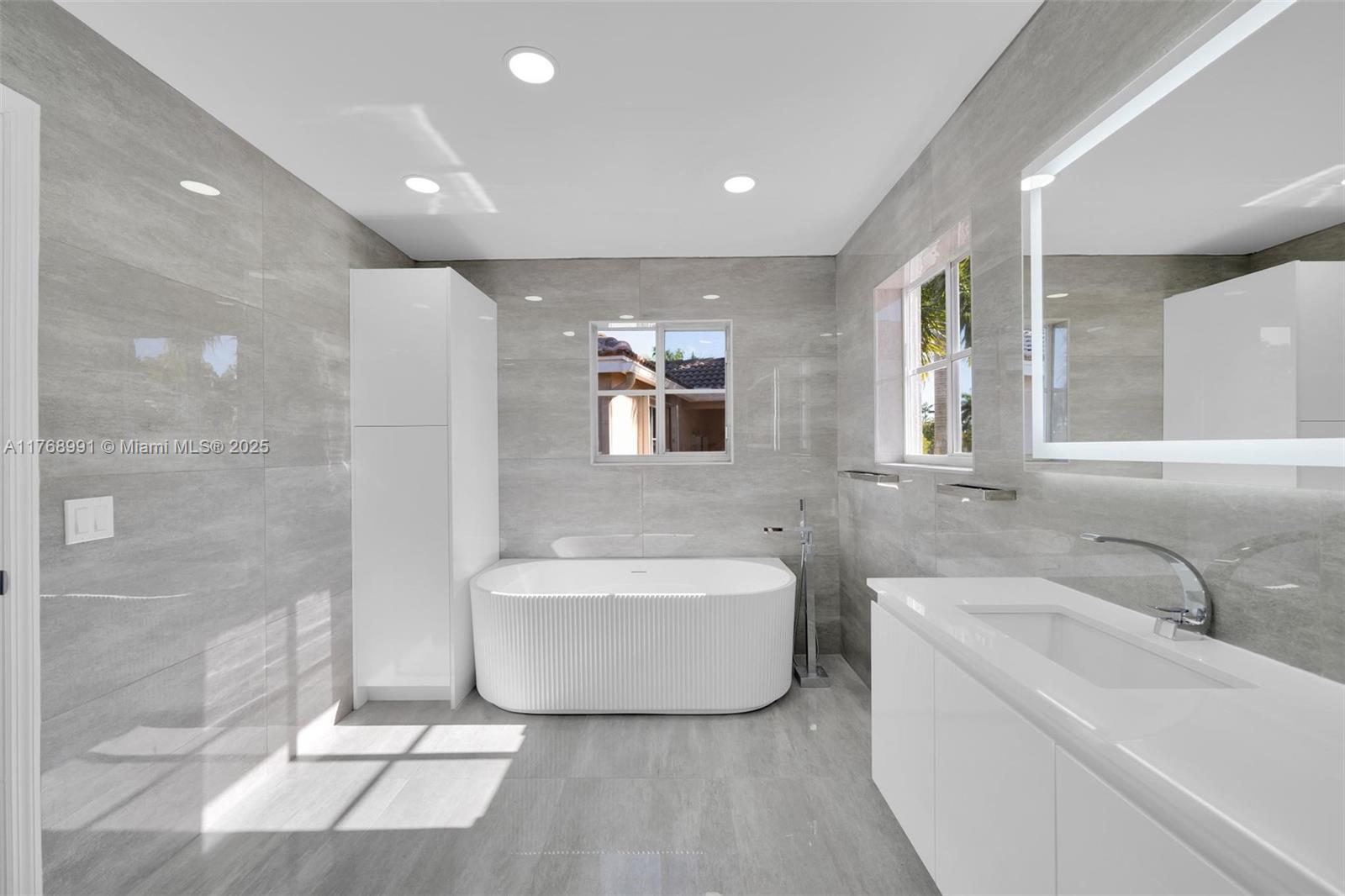 SECTOR 2-PARCELS 9 & 10 - Residential