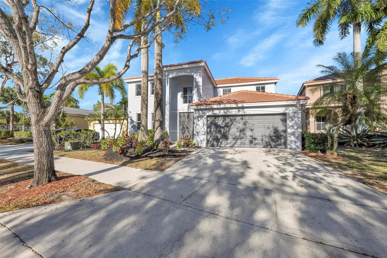 1170 Chenille Cir