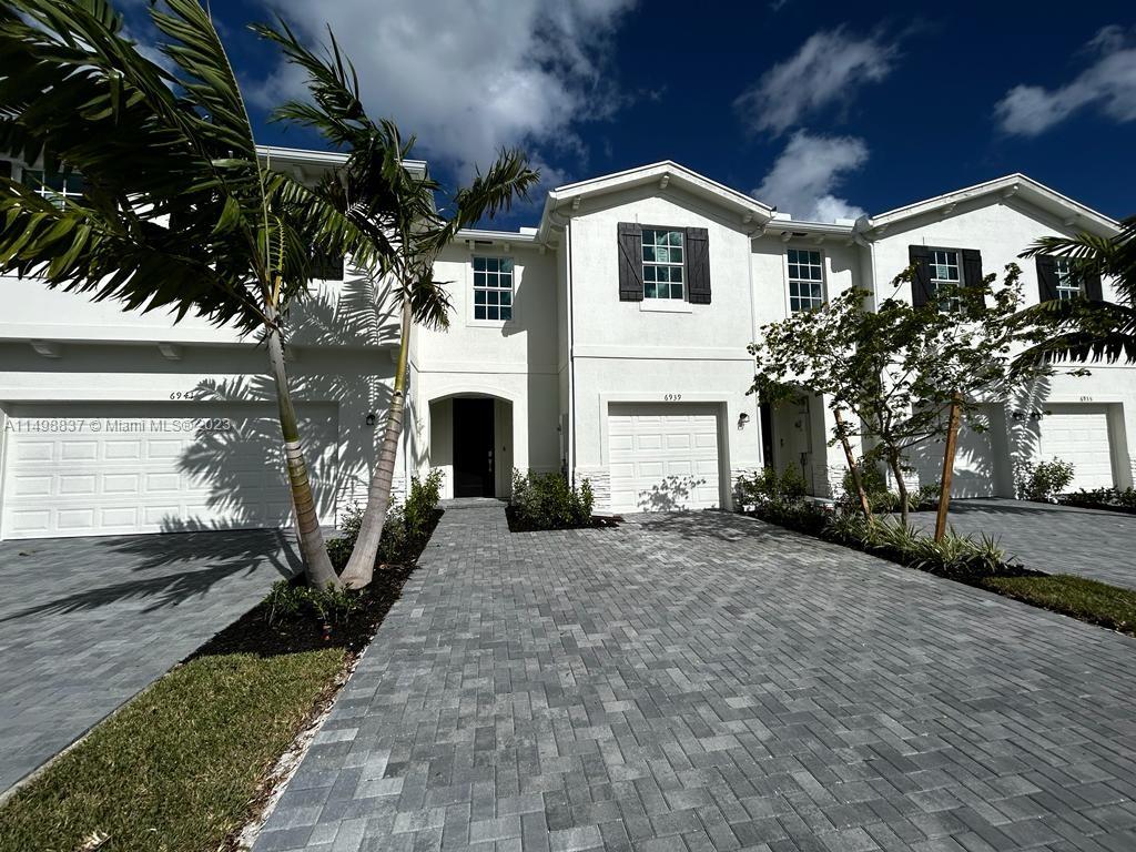 6939 Harbours Edge Ave Ave, Lake Worth, Florida 3,100, ID 11498837