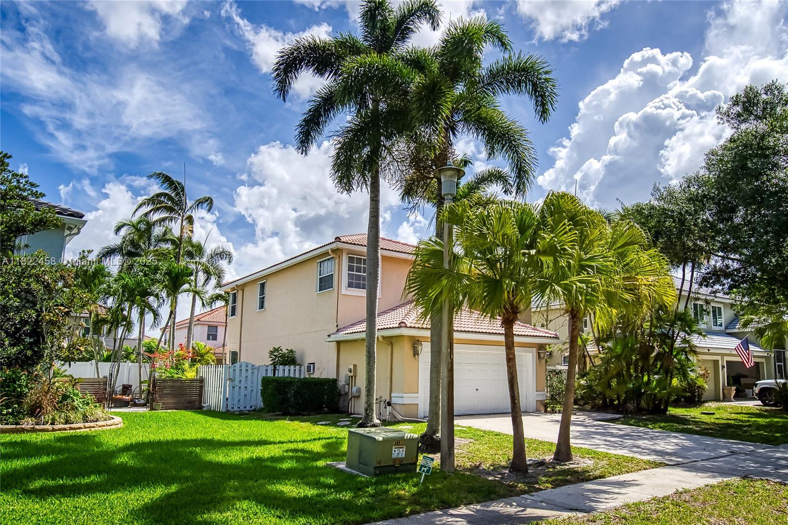 7426 Prescott Ln