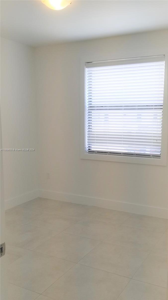 KILLIAN COMMONS - Residential Lease