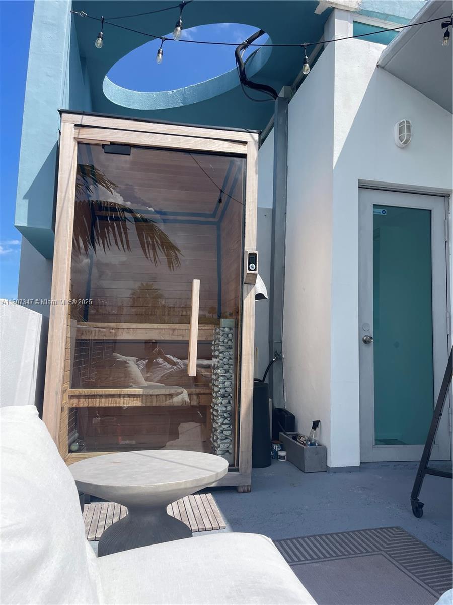 734 MICHIGAN CONDO - Residential