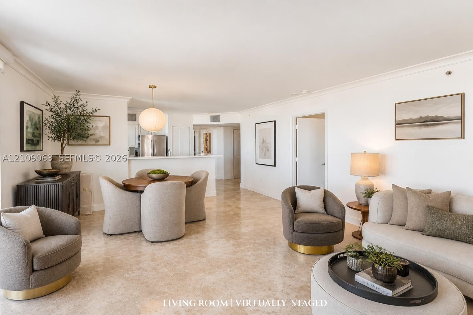 90 Alton Rd 811