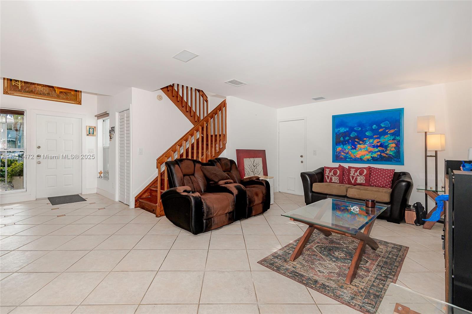 HAWKES BLUFF - Residential