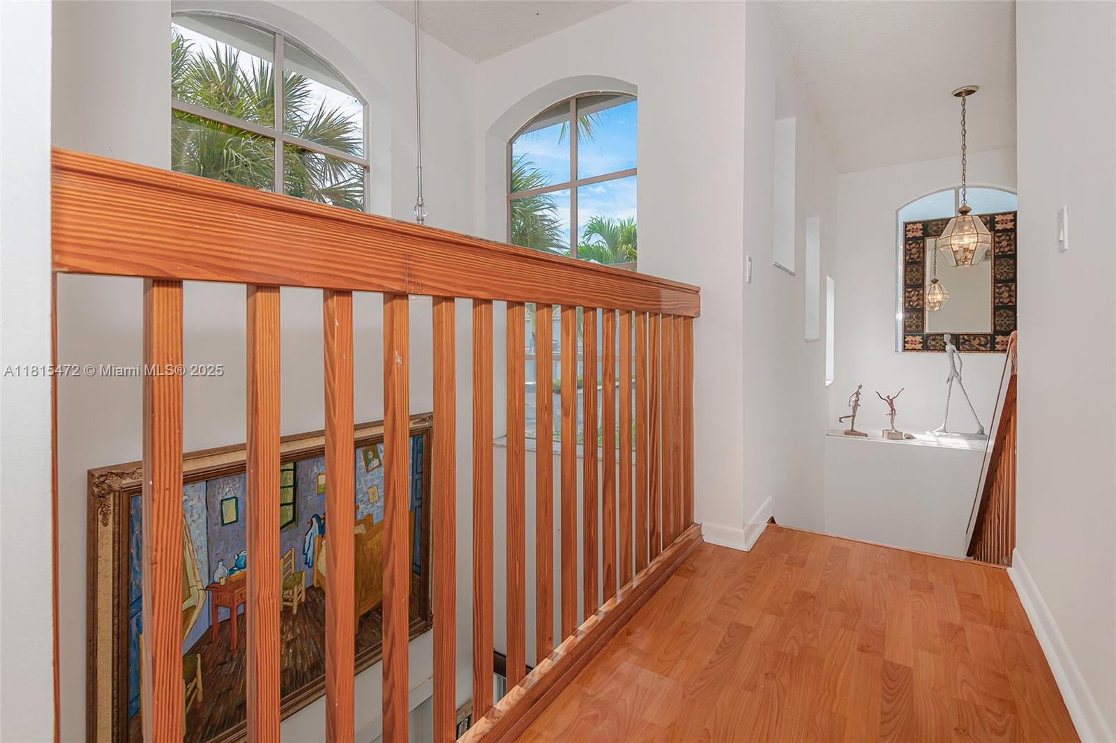 HAWKES BLUFF - Residential