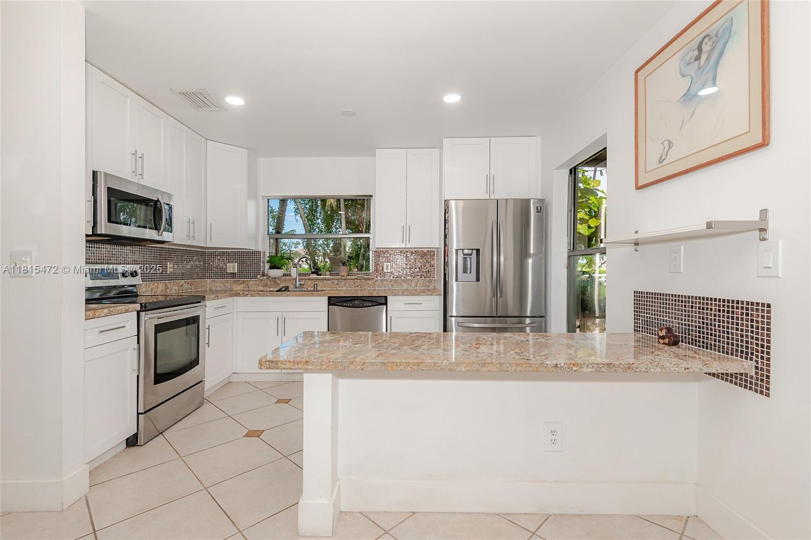 HAWKES BLUFF - Residential