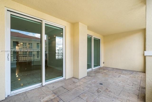 TOSCANO CONDO - Residential