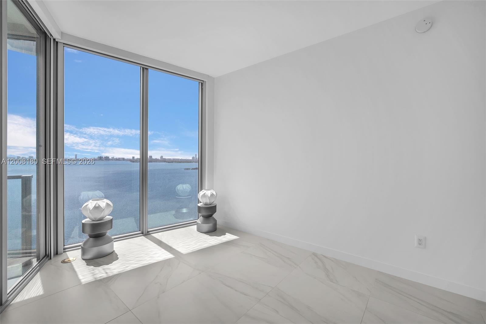 BISCAYNE BEACH CONDO - Residential