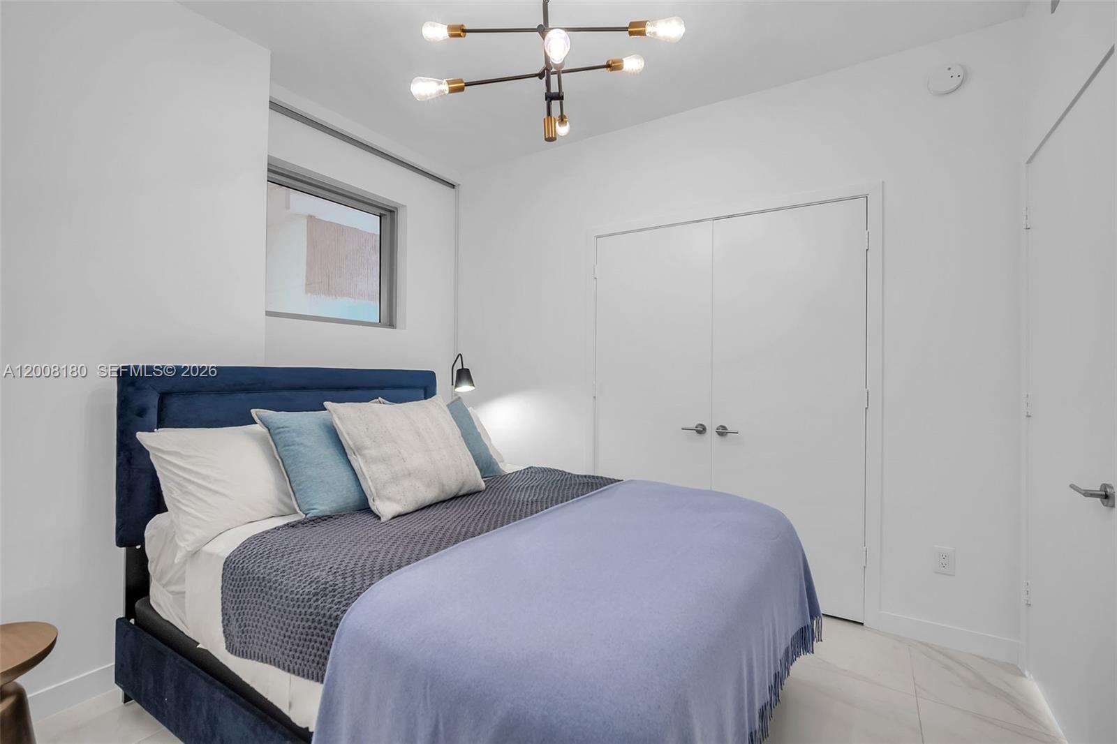 BISCAYNE BEACH CONDO - Residential