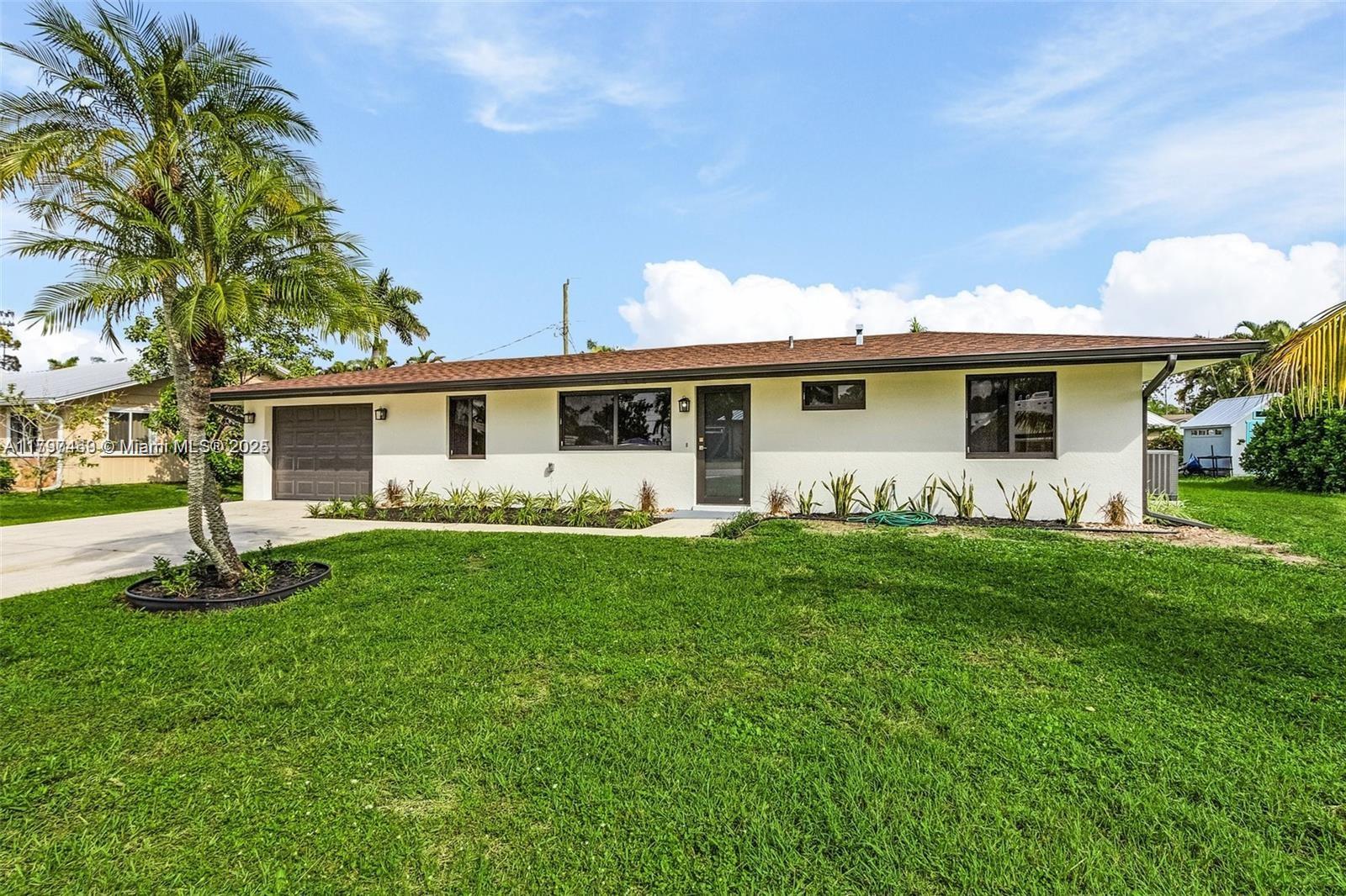 11390 Heidi Lee Lane, Fort Myers, Lee County, Florida - 4 Bedrooms  
2 Bathrooms - 