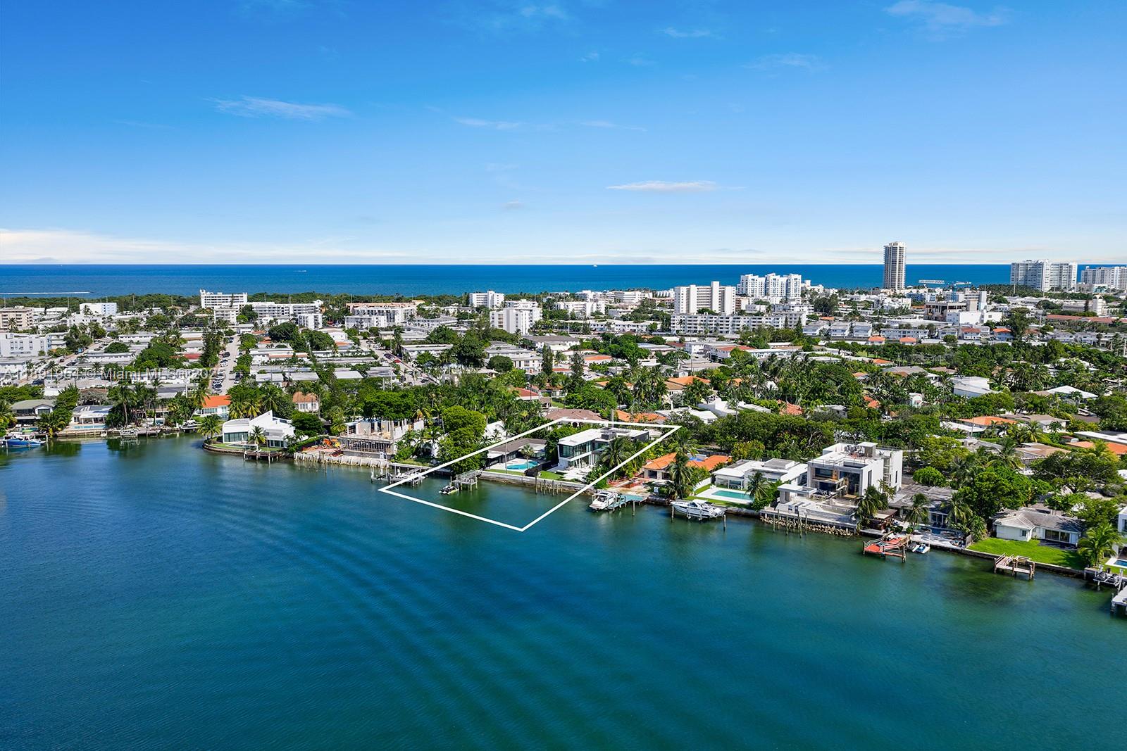 BISCAYNE POINT - Residential