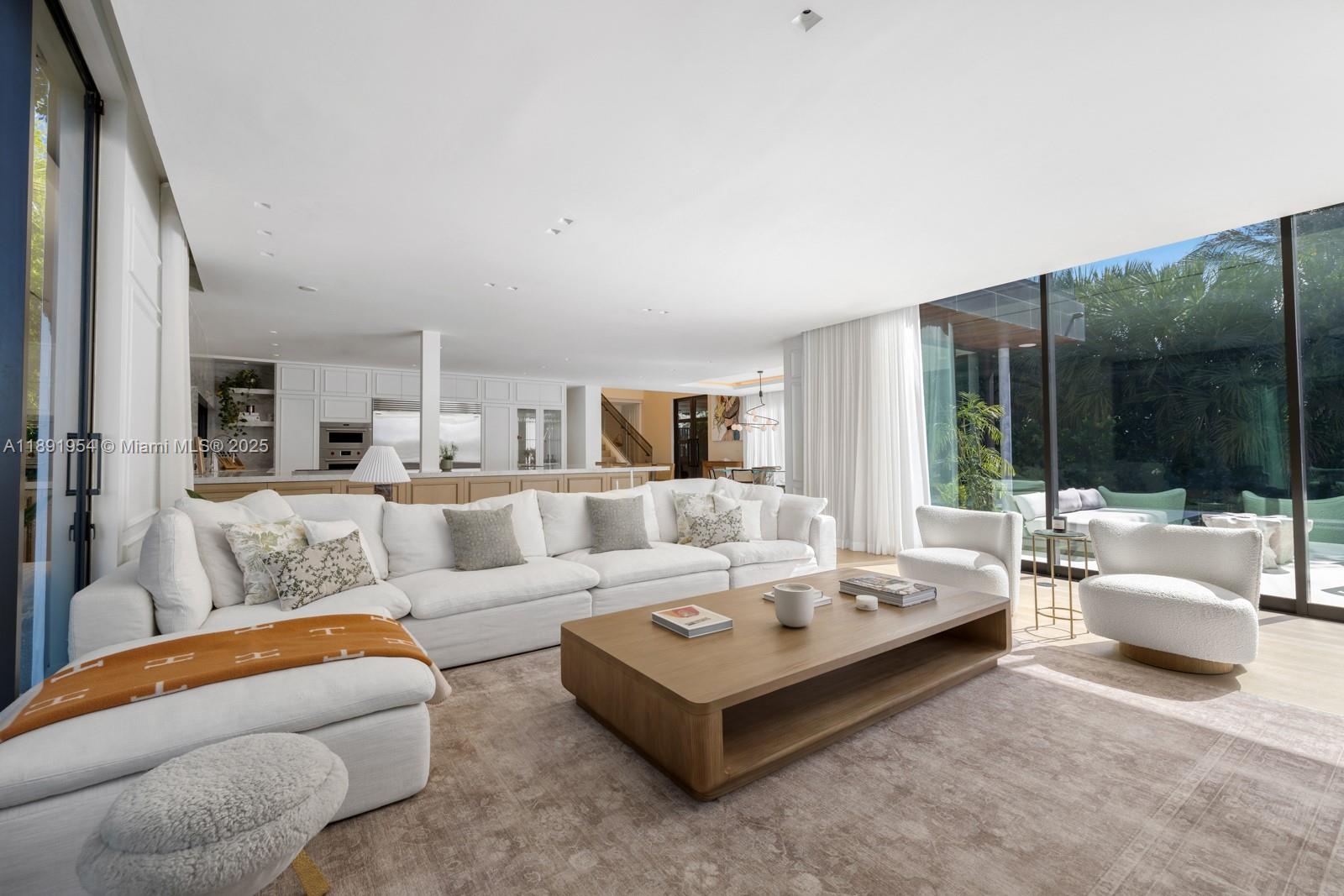 BISCAYNE POINT - Residential