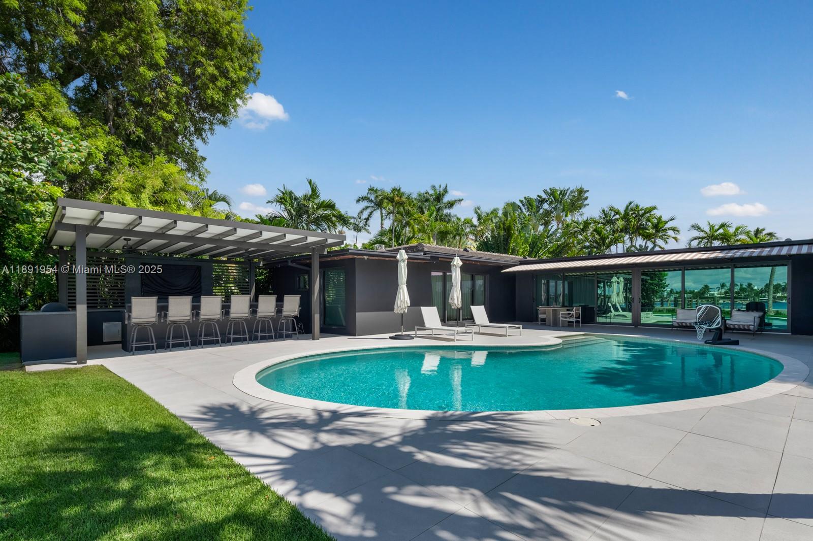 BISCAYNE POINT - Residential