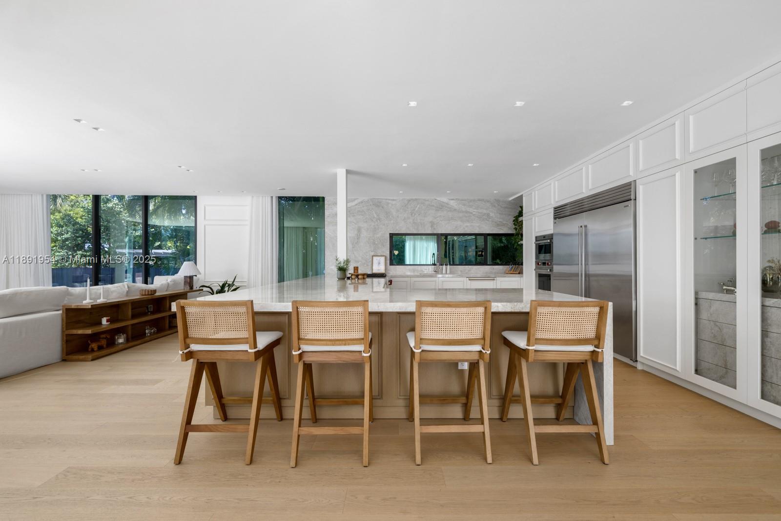 BISCAYNE POINT - Residential