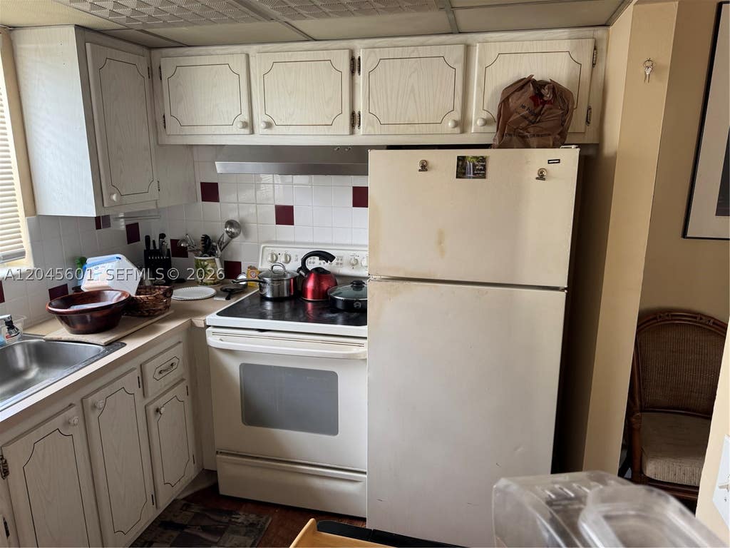 Photo of 391 Windsor Q #0, West Palm Beach, FL 33417 (MLS # A12045601)