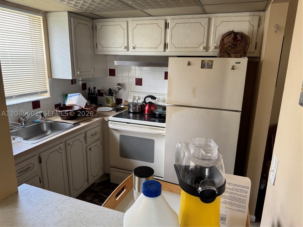 Photo of 391 Windsor Q #0, West Palm Beach, FL 33417 (MLS # A12045601)