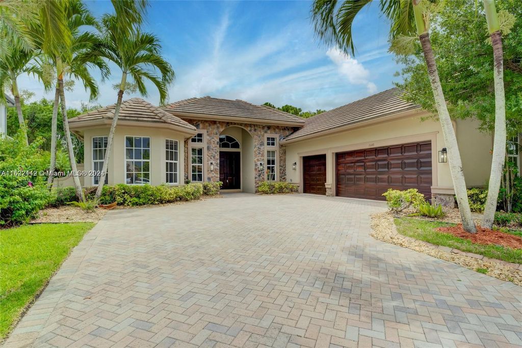 Photo of 10440 Trianon Pl, Wellington, FL 33449 (MLS # A11522442)