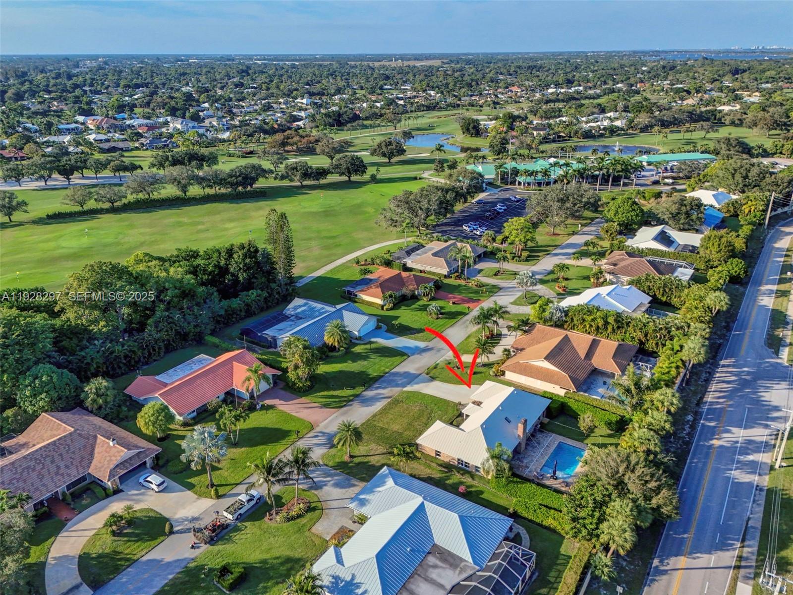 YACHT & COUNTRY CLUB OF S - Residential