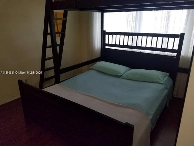 FLORIDIAN ARMS CONDO - Residential Lease