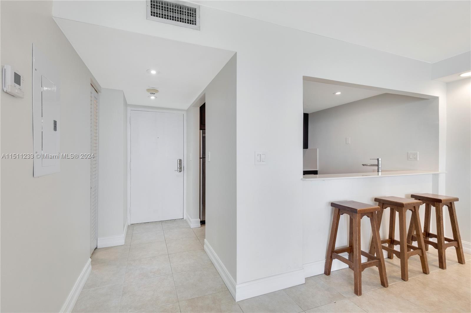 CHARTER CLUB CONDO - Residential