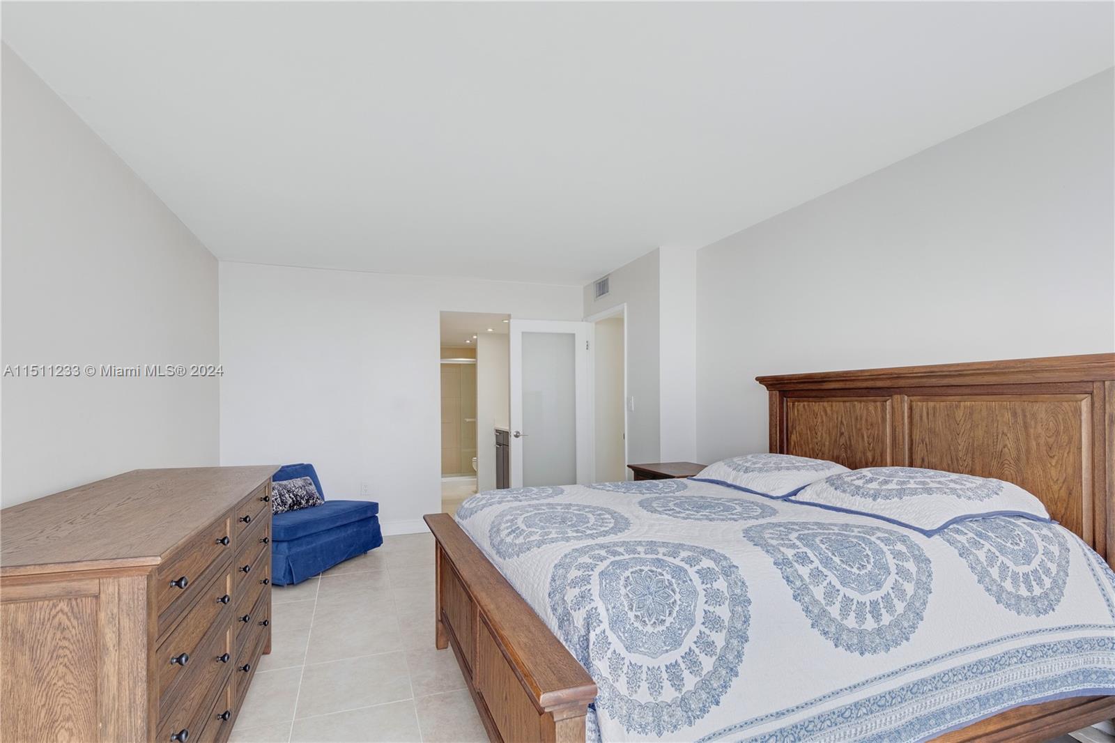 CHARTER CLUB CONDO - Residential