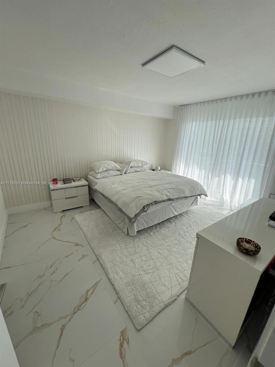 PARQUE TOWERS CONDO - Residential