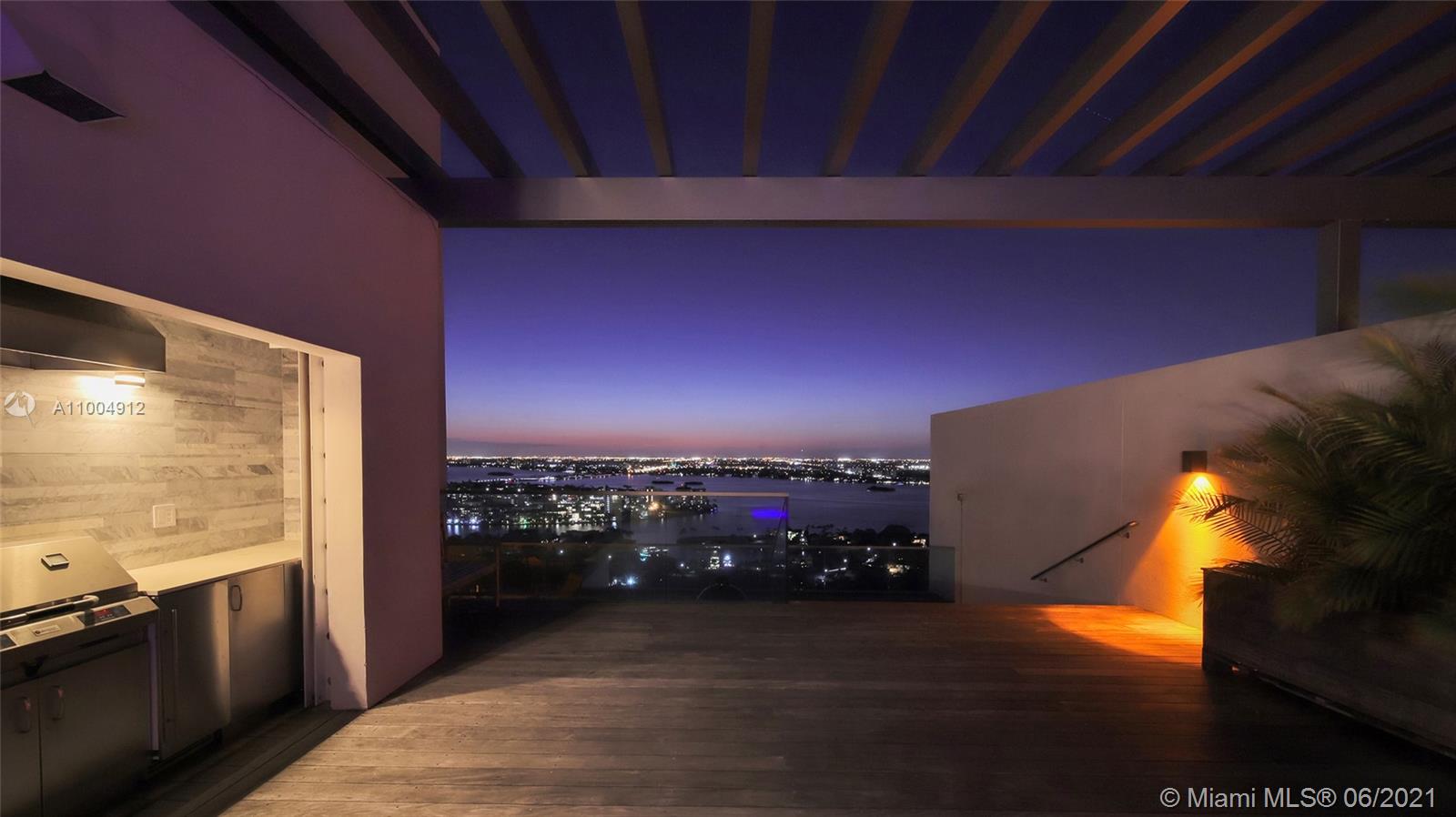 OCEANA BAL HARBOUR CONDO - Residential