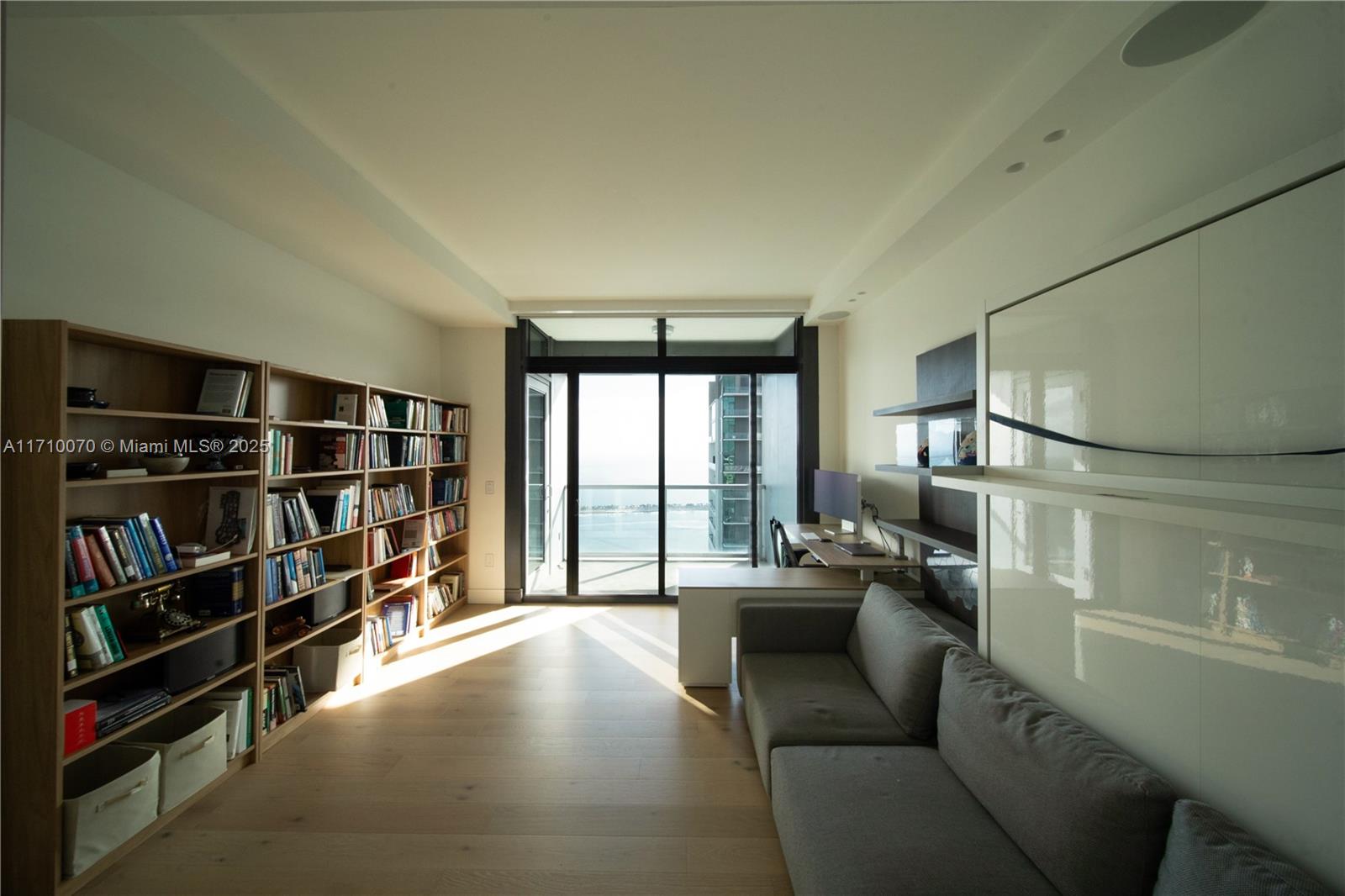 MILLENNIUM TOWER RESIDENC - Residential