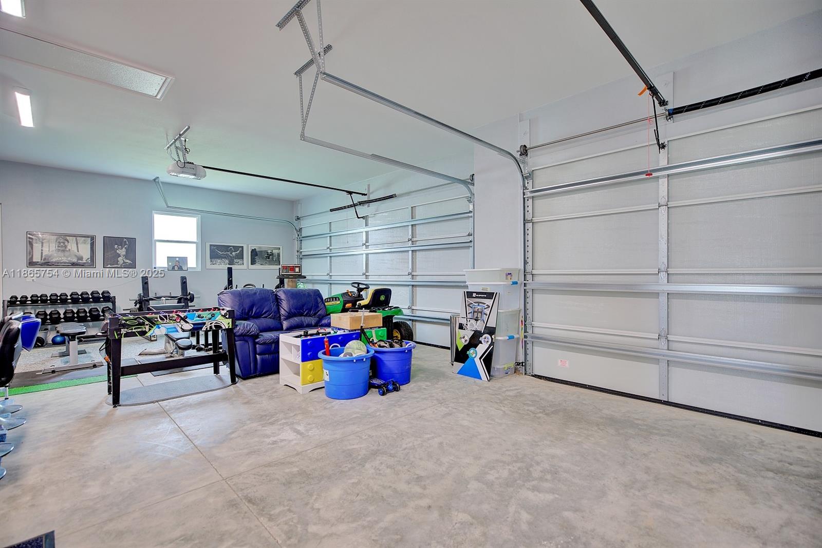 SUN N LAKES OF SEB. GOLF - Residential