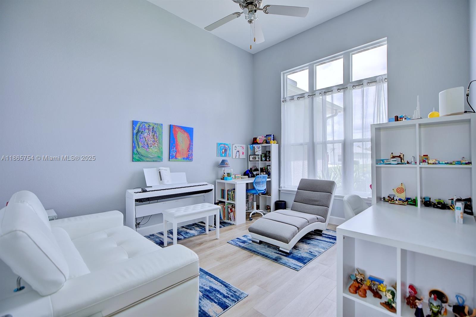 SUN N LAKES OF SEB. GOLF - Residential