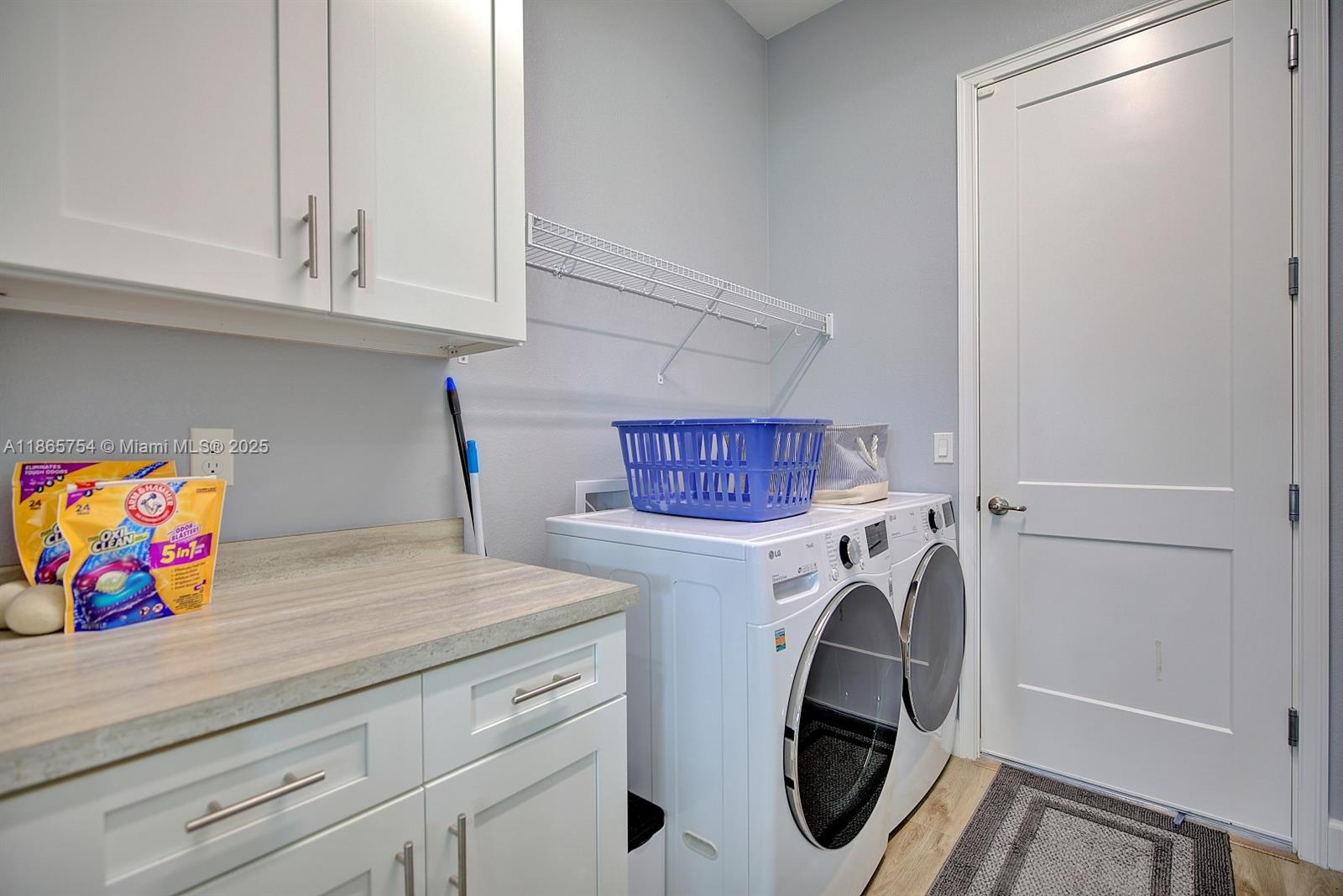 SUN N LAKES OF SEB. GOLF - Residential