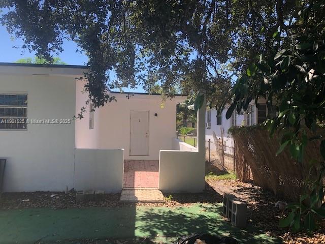 HOME OWNERS PARADISE - Residential