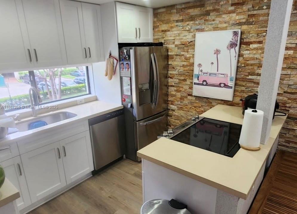 Location!!! Furnished unit in the heart of Sunny Isles Beach! Great amenities, heated pool and jacuzzi, tennis and basketball court, jogging path, barbecue area, renovated Gym, gated community, security guard 24/7, lobby intercom, covered parking, walking distance to the beach and the Pier. Close to Milans, Publix, restaurants, starbucks, Marshalls, ups, usps, CVS, Walgreens, car rental, hotels, public parks, Aventura Mall. Free shuttle bus. A+ school K-8th grade. One of the most desirable areas to live in Miami! (Minimum 6 months lease)