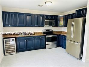 1239 Ne 127th St B, North Miami, Miami-Dade County, Florida - 4 Bedrooms  
2 Bathrooms - 