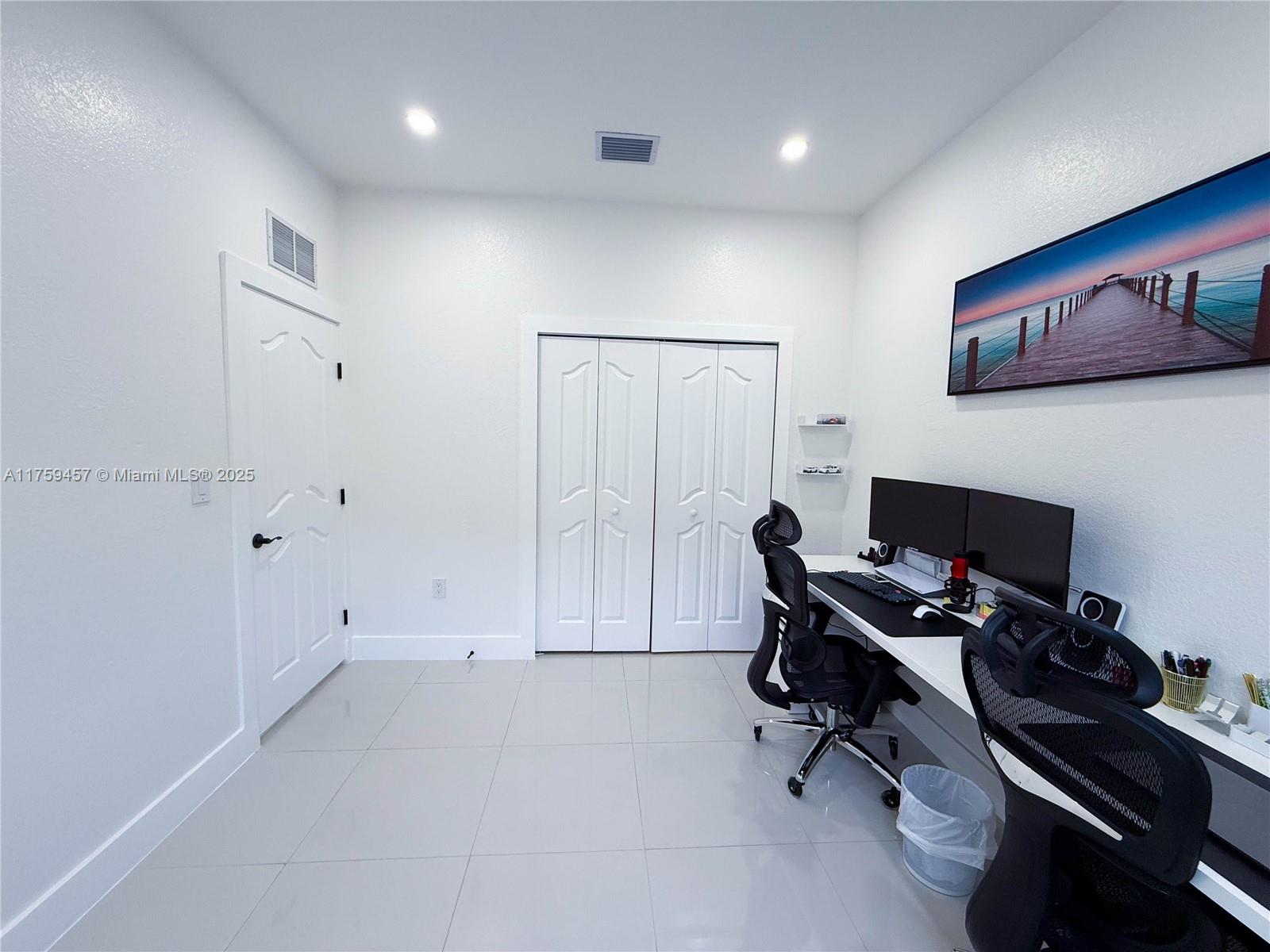 GOULDS HAMMOCKS - Residential