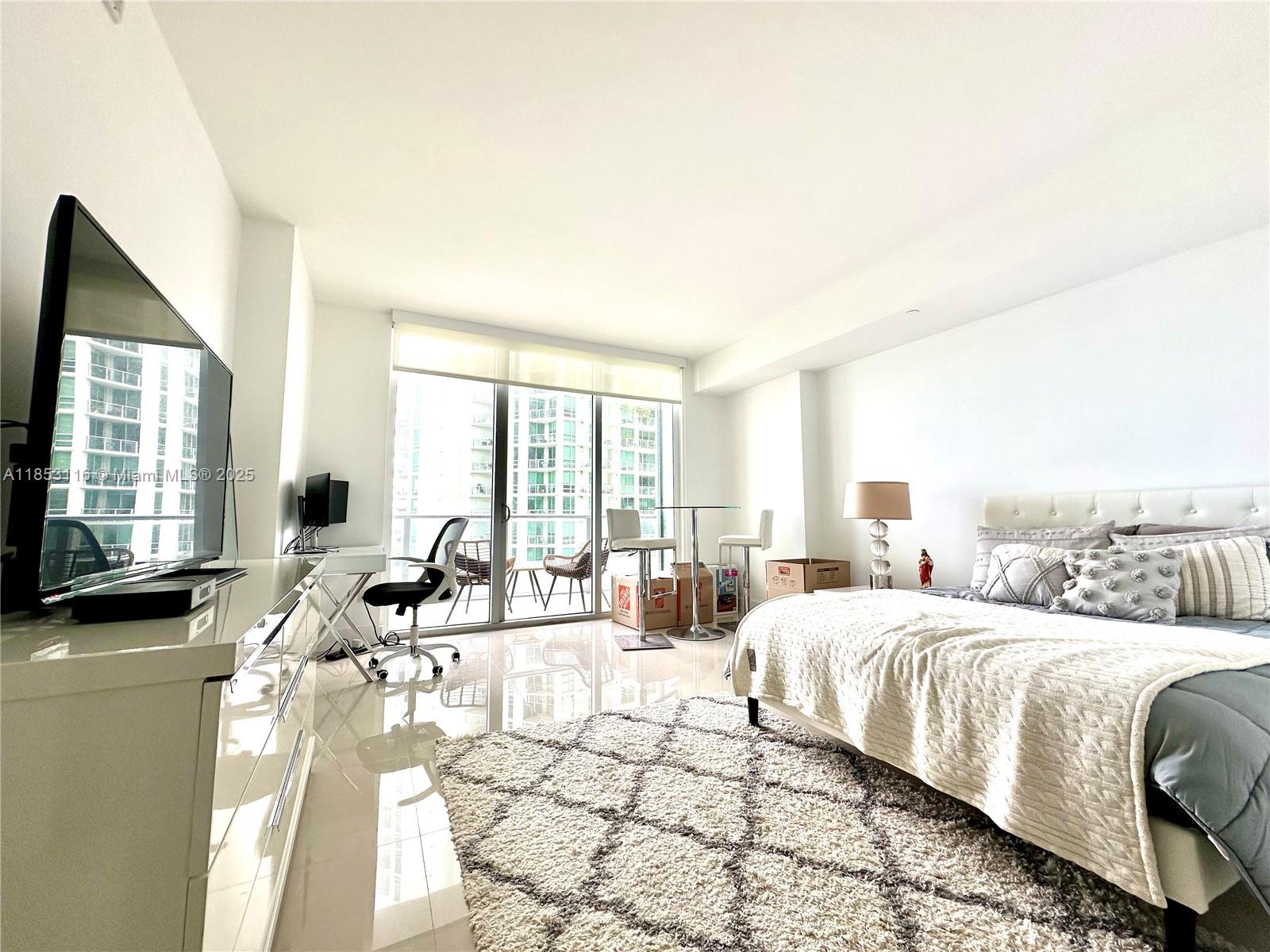 Fully furnished studio with nice bay view, functional kitchen with pantry closet, porcelain tile floors, big balcony. 1 parking space & basic cable and internet included. Great building amenities: rooftop pool, pool deck with second swimming pool & jacuzzi, BBQ area, spa, fitness center. Lots of restaurants in the area, close to Brickell City Center