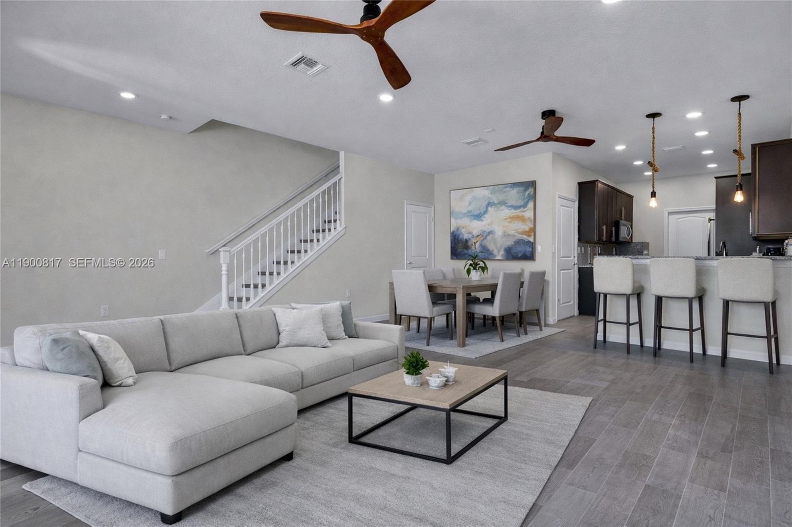 4810 Eucalyptus Dr 3