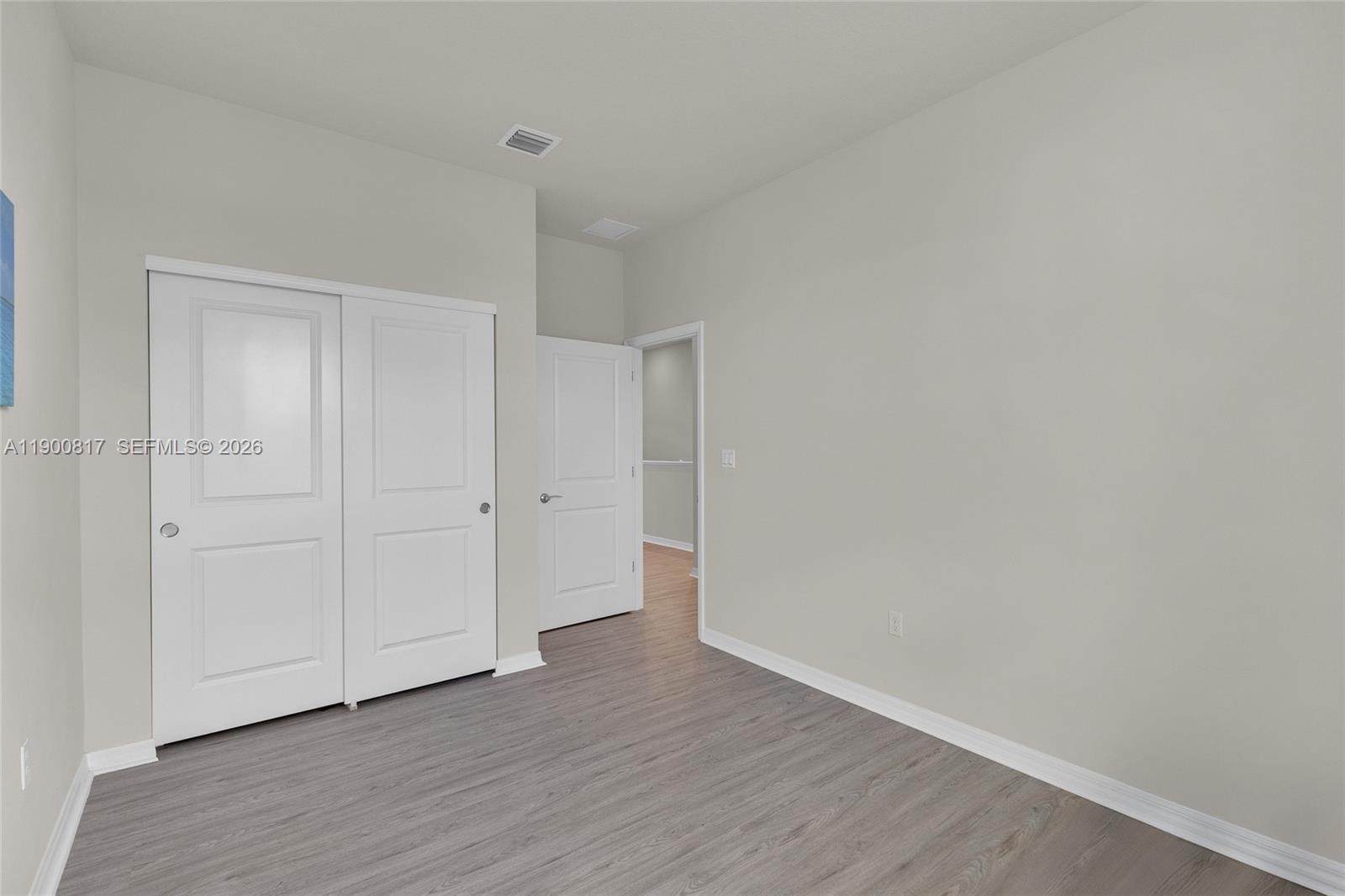 HILLCREST COUNTRY CLUB SO - Residential