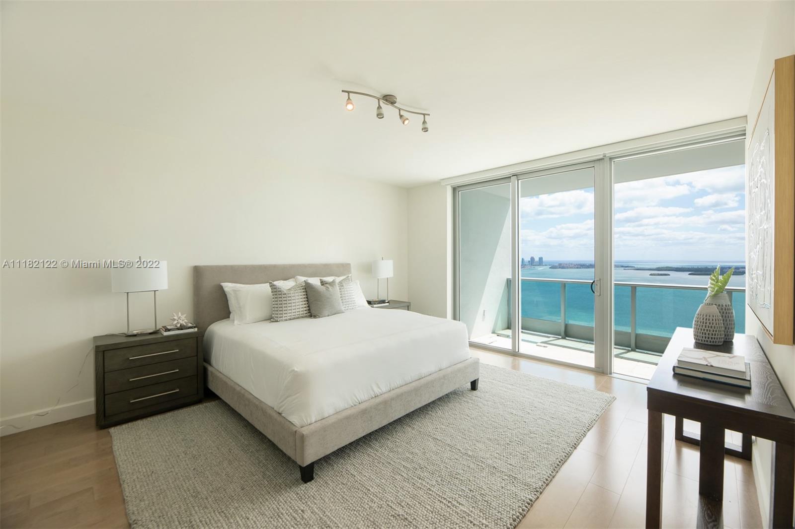 JADE RESIDENCES AT BRICKE - Residential