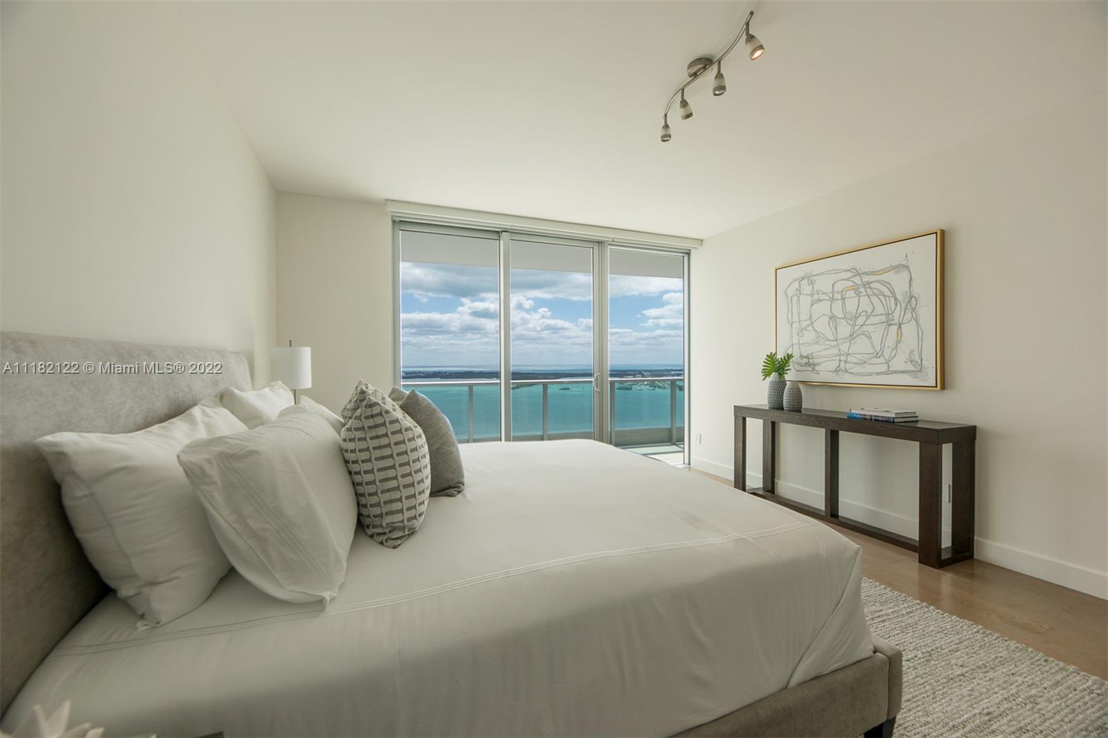JADE RESIDENCES AT BRICKE - Residential