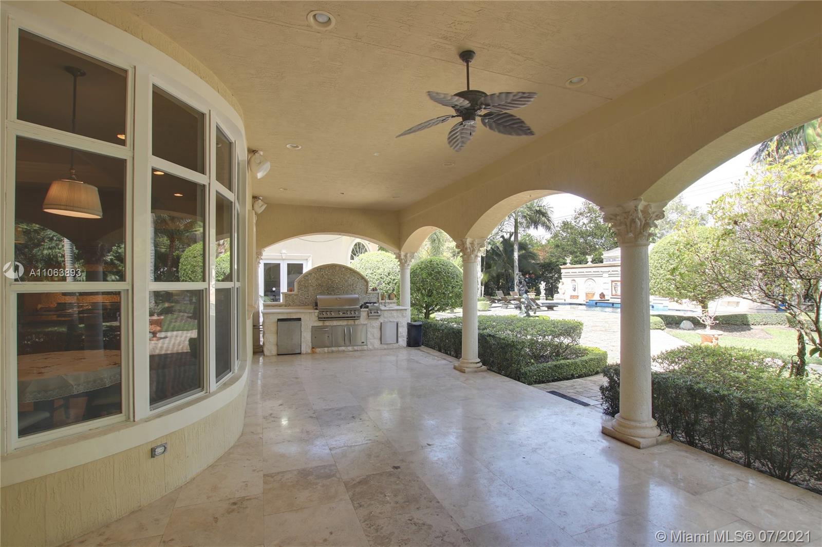 HELMS COUNTRY ESTATES ADD - Residential