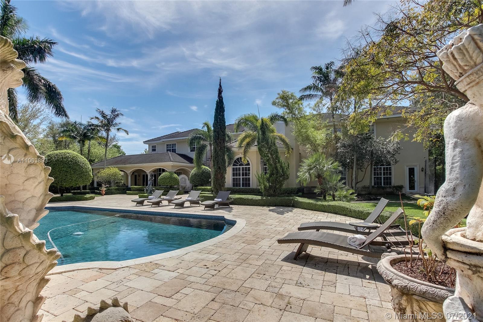 HELMS COUNTRY ESTATES ADD - Residential