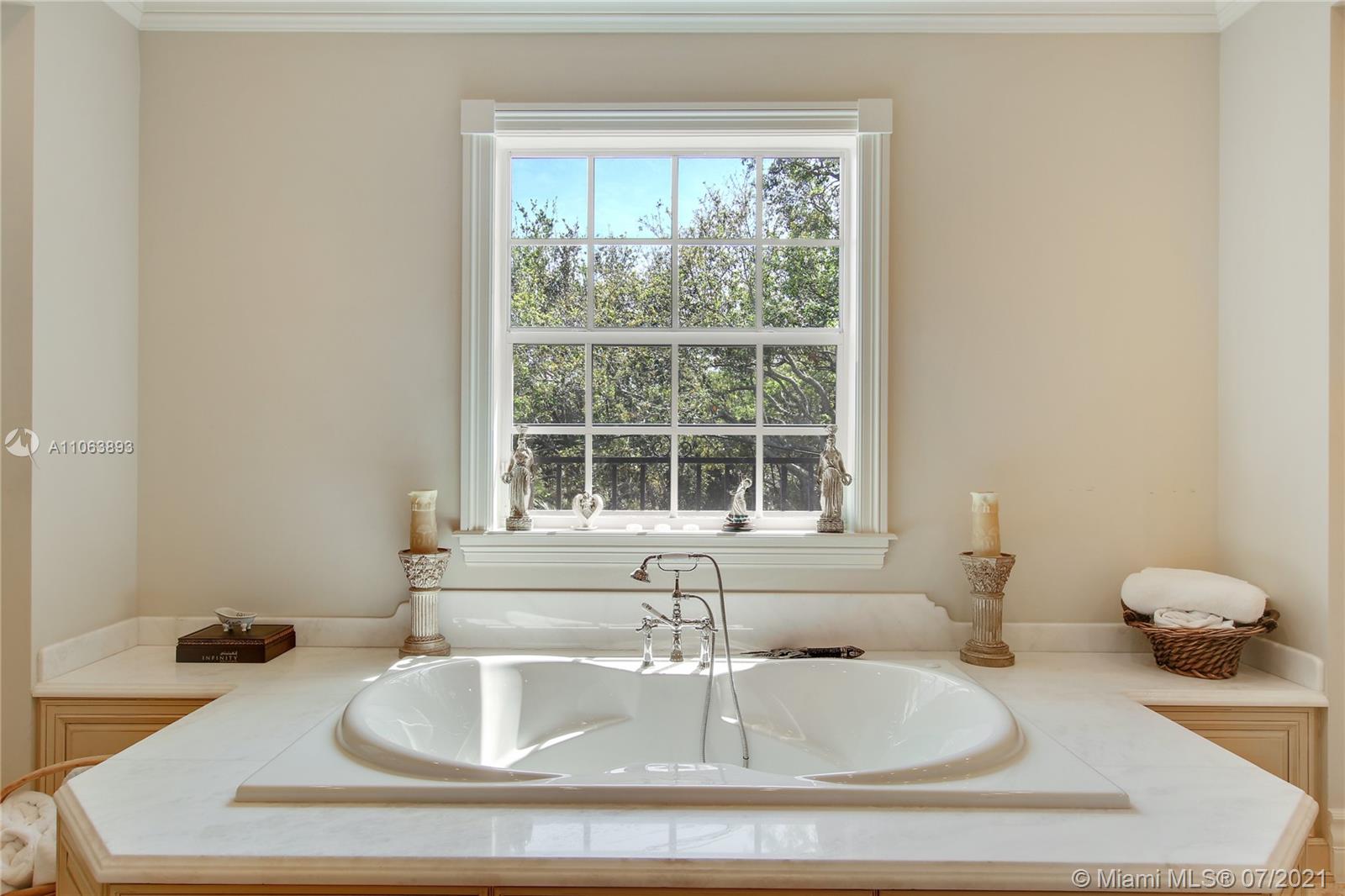 HELMS COUNTRY ESTATES ADD - Residential