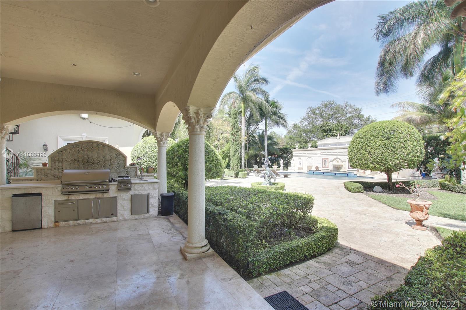 HELMS COUNTRY ESTATES ADD - Residential