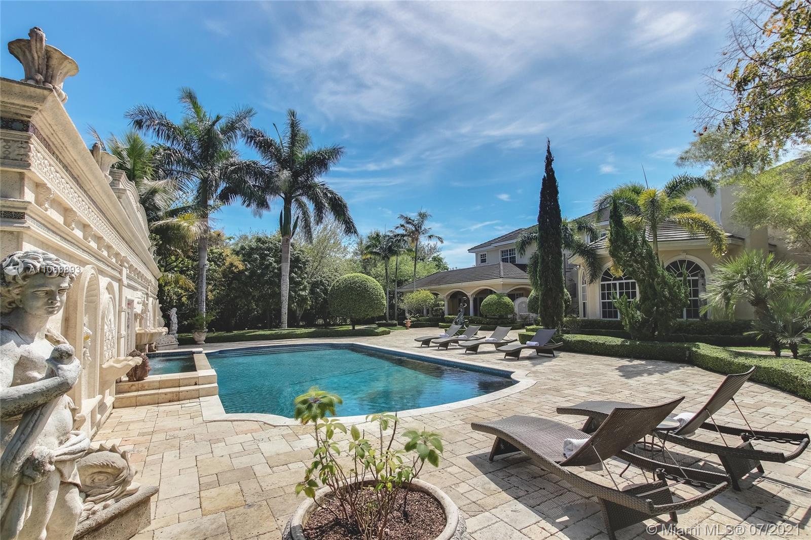 HELMS COUNTRY ESTATES ADD - Residential