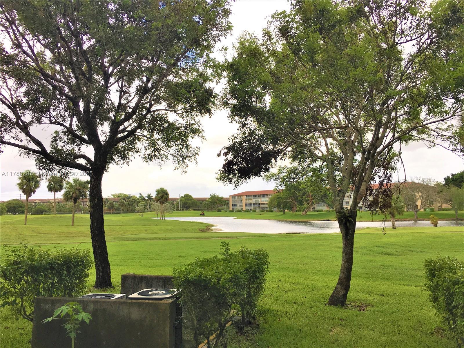 Rental Property at 850 Sw 133rd Ter 116B, Pembroke Pines, Miami-Dade County, Florida - Bedrooms: 1 
Bathrooms: 2  - $1,725 MO.