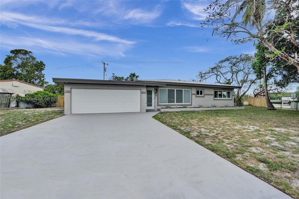 Photo of 31 Florida Ave, Fort Lauderdale, FL 33312 (MLS # A11788927)