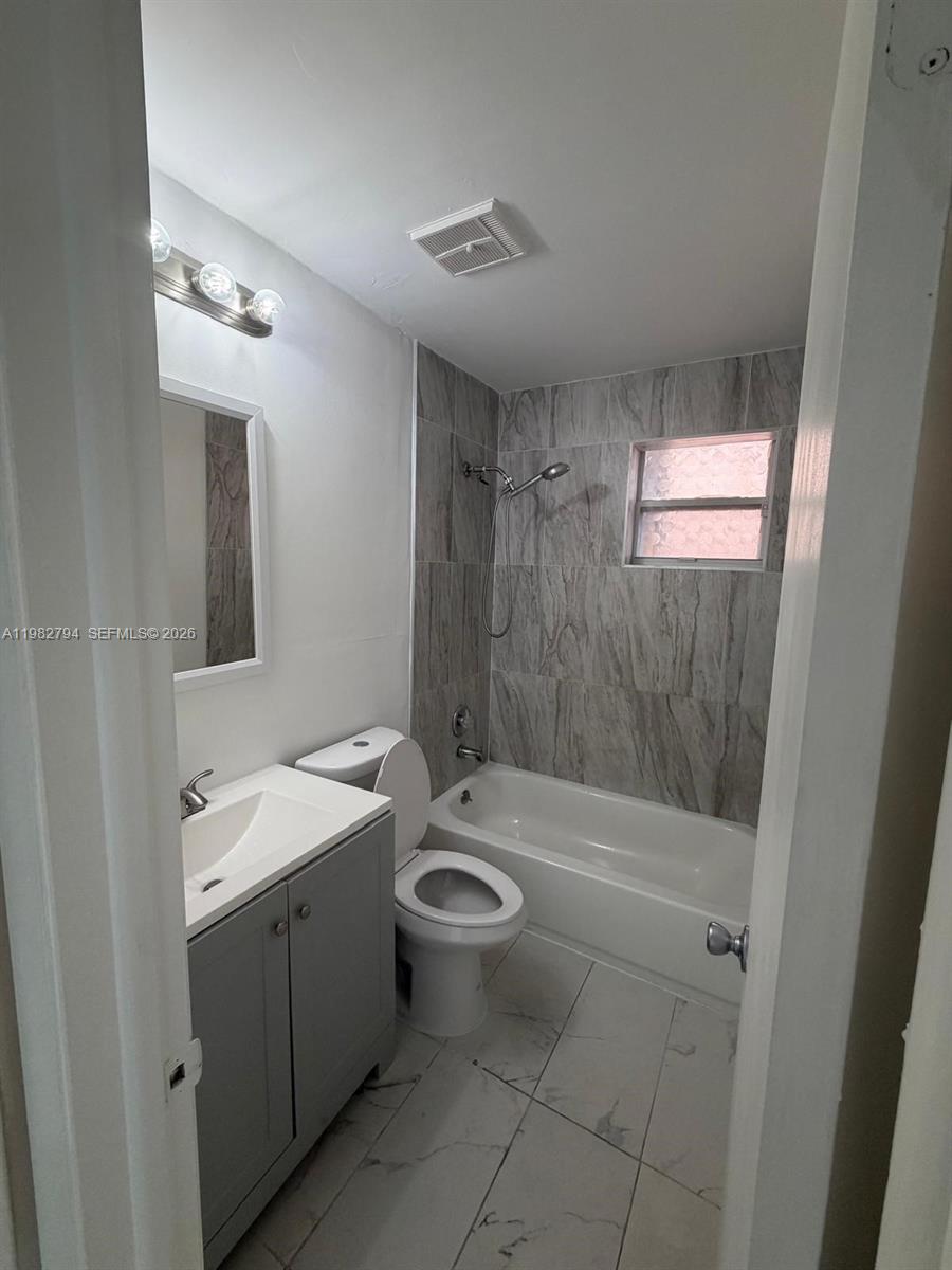 MICHELLE JARDINS - Residential Lease