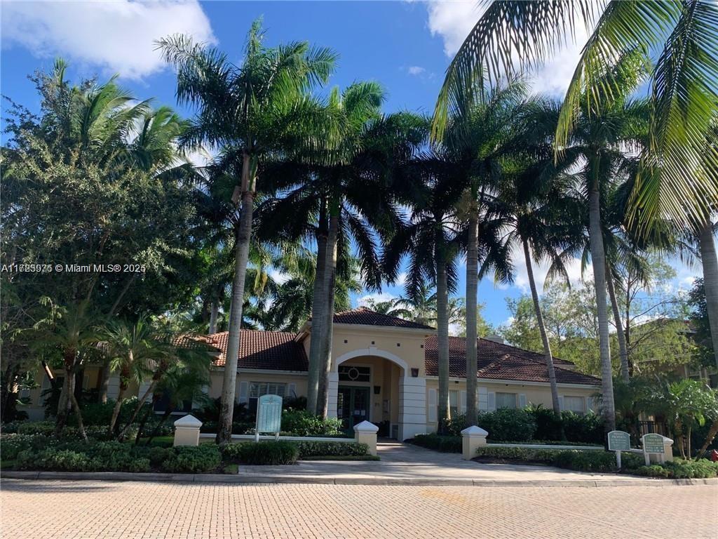 CYPRESS POINTE AT CORAL S - Residential