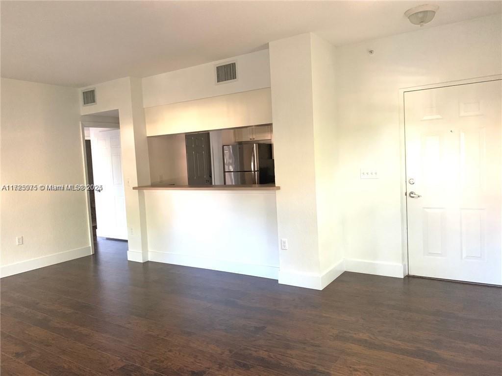 CYPRESS POINTE AT CORAL S - Residential